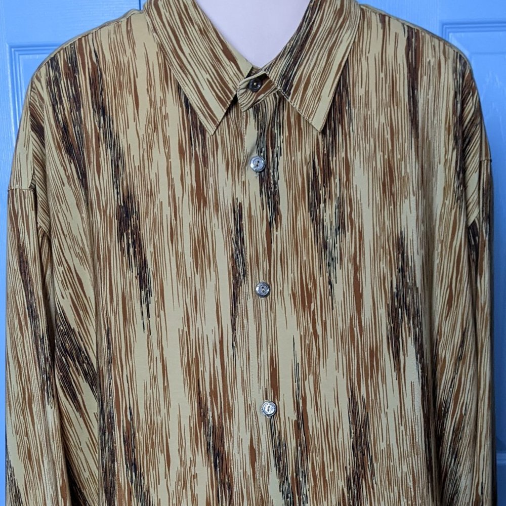 Bassari Men's Long Sleeve Shirts